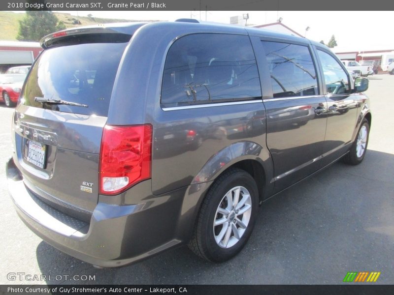Granite Pearl / Black 2018 Dodge Grand Caravan SXT