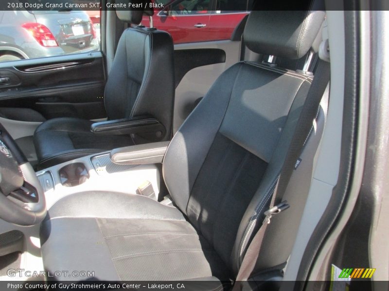 Granite Pearl / Black 2018 Dodge Grand Caravan SXT