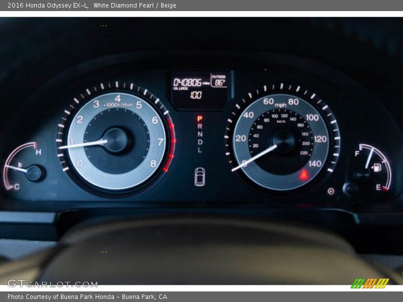 White Diamond Pearl / Beige 2016 Honda Odyssey EX-L
