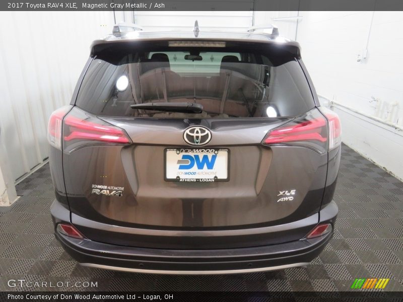 Magnetic Gray Metallic / Ash 2017 Toyota RAV4 XLE