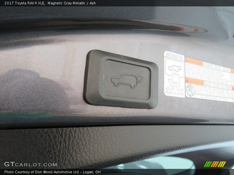 Magnetic Gray Metallic / Ash 2017 Toyota RAV4 XLE