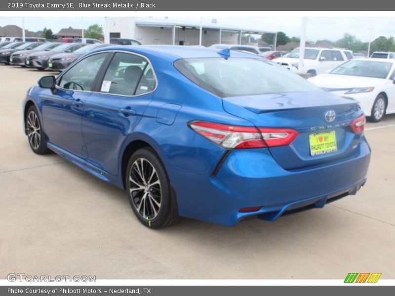 Blue Streak Metallic / Black 2019 Toyota Camry SE