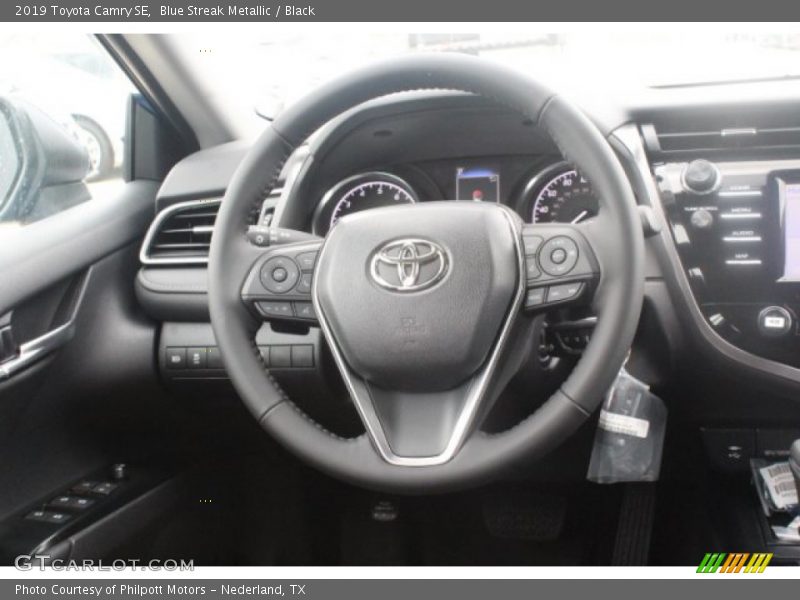 Blue Streak Metallic / Black 2019 Toyota Camry SE