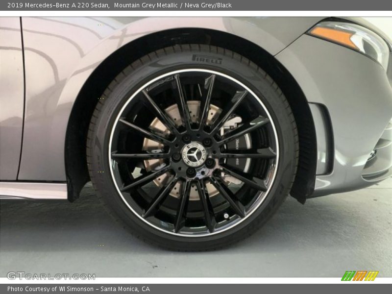  2019 A 220 Sedan Wheel