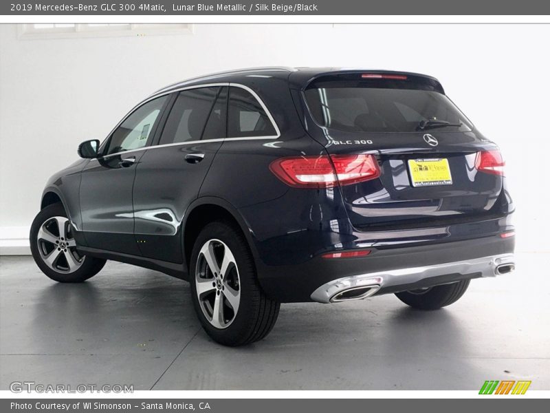 Lunar Blue Metallic / Silk Beige/Black 2019 Mercedes-Benz GLC 300 4Matic