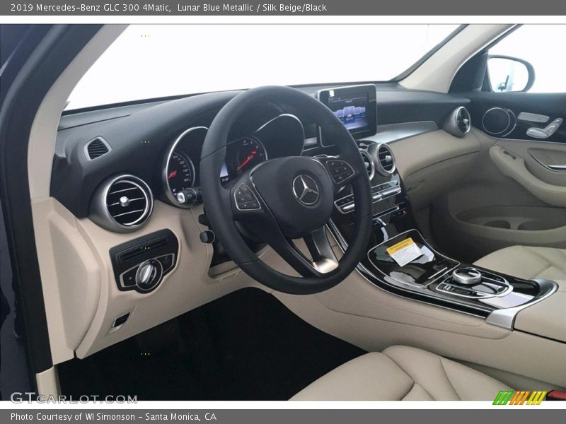 Lunar Blue Metallic / Silk Beige/Black 2019 Mercedes-Benz GLC 300 4Matic