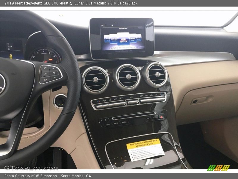 Lunar Blue Metallic / Silk Beige/Black 2019 Mercedes-Benz GLC 300 4Matic