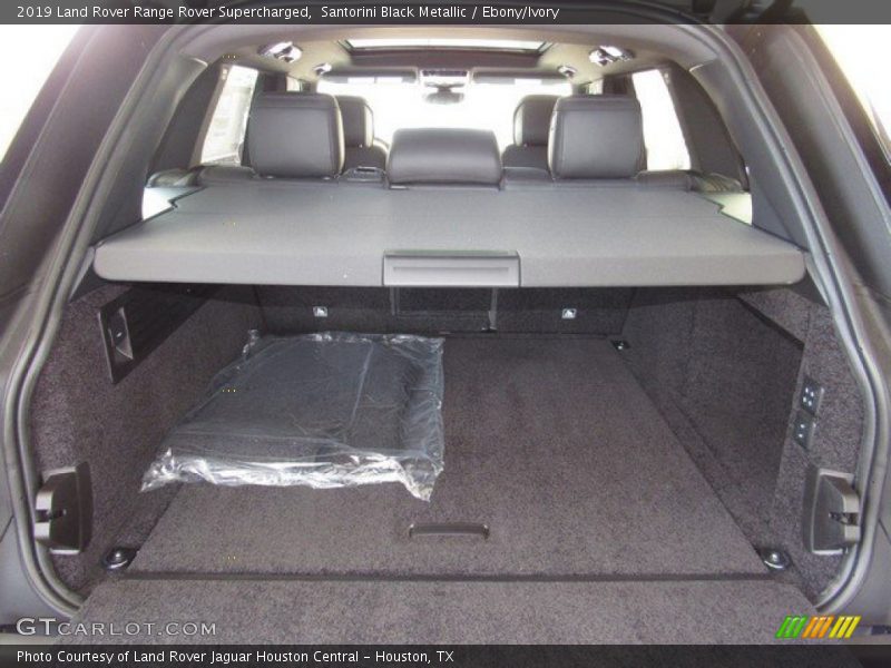 Santorini Black Metallic / Ebony/Ivory 2019 Land Rover Range Rover Supercharged