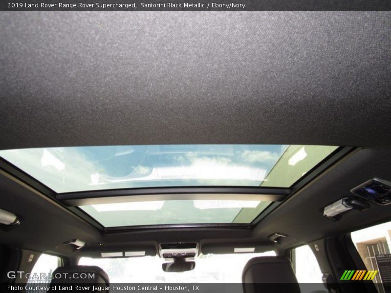 Santorini Black Metallic / Ebony/Ivory 2019 Land Rover Range Rover Supercharged