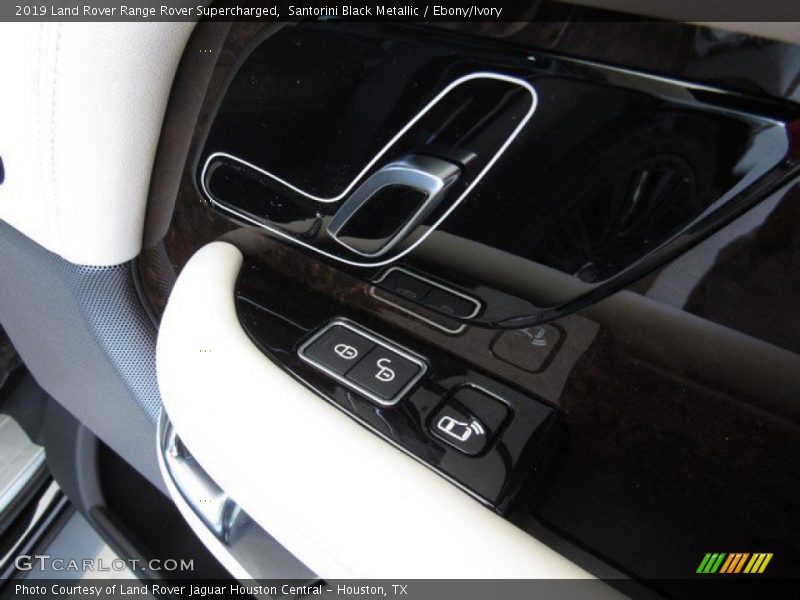 Santorini Black Metallic / Ebony/Ivory 2019 Land Rover Range Rover Supercharged