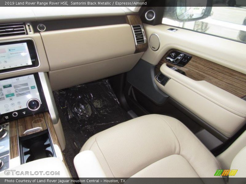 Santorini Black Metallic / Espresso/Almond 2019 Land Rover Range Rover HSE