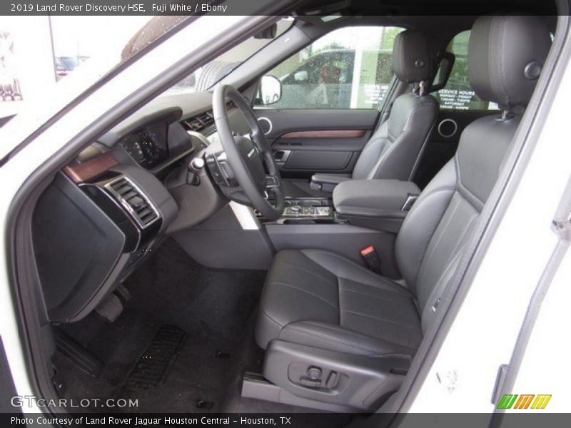 Fuji White / Ebony 2019 Land Rover Discovery HSE