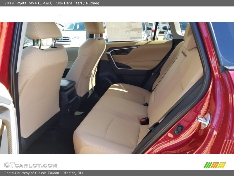 Ruby Flare Pearl / Nutmeg 2019 Toyota RAV4 LE AWD