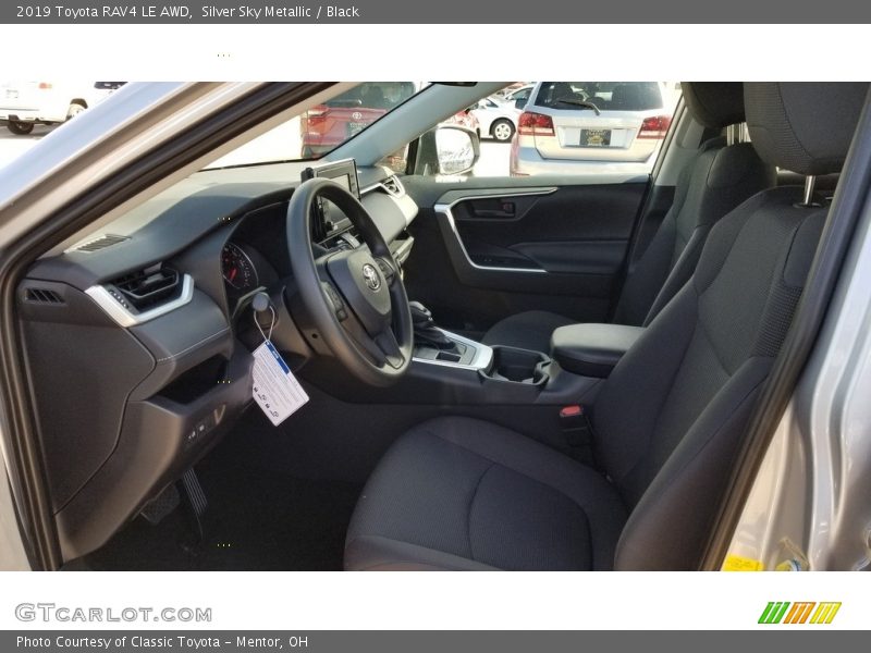 Silver Sky Metallic / Black 2019 Toyota RAV4 LE AWD