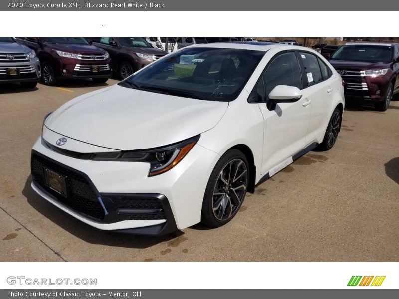Blizzard Pearl White / Black 2020 Toyota Corolla XSE