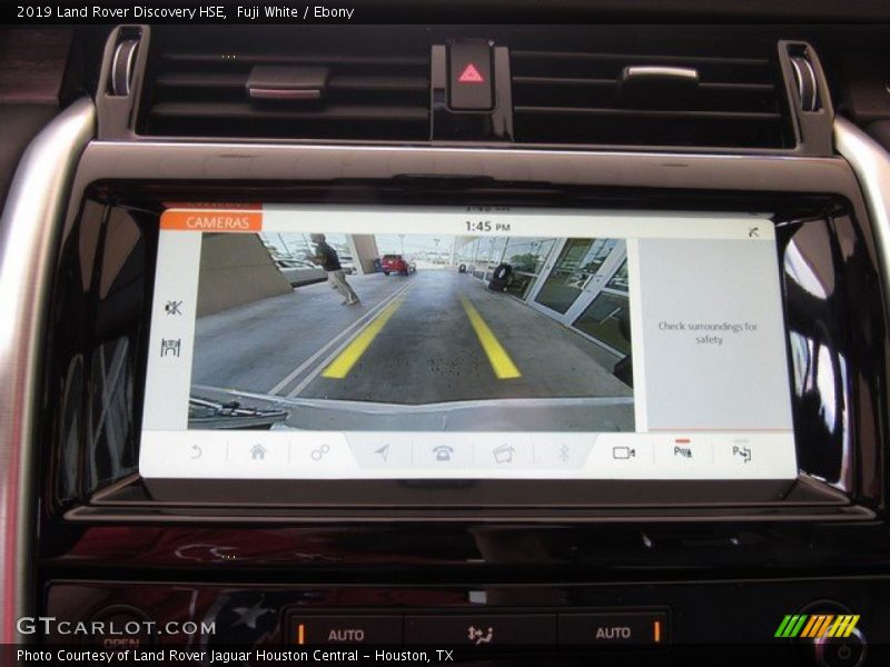 Fuji White / Ebony 2019 Land Rover Discovery HSE