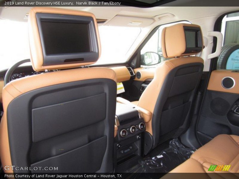 Narvik Black / Tan/Ebony 2019 Land Rover Discovery HSE Luxury