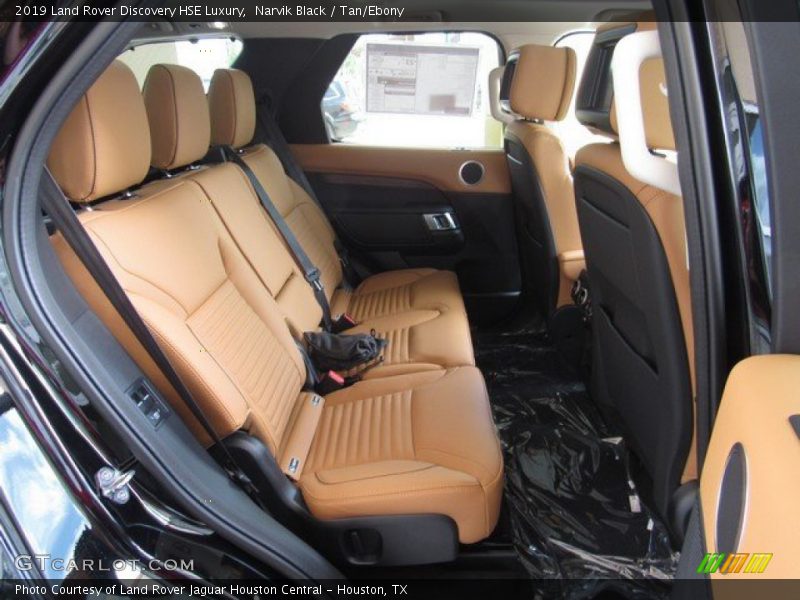 Narvik Black / Tan/Ebony 2019 Land Rover Discovery HSE Luxury