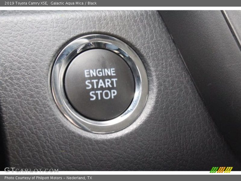 Galactic Aqua Mica / Black 2019 Toyota Camry XSE