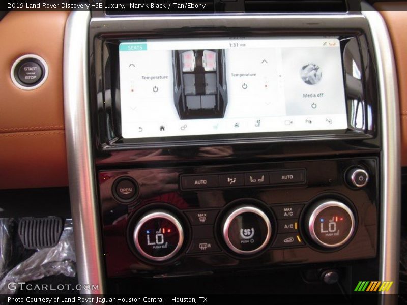 Narvik Black / Tan/Ebony 2019 Land Rover Discovery HSE Luxury
