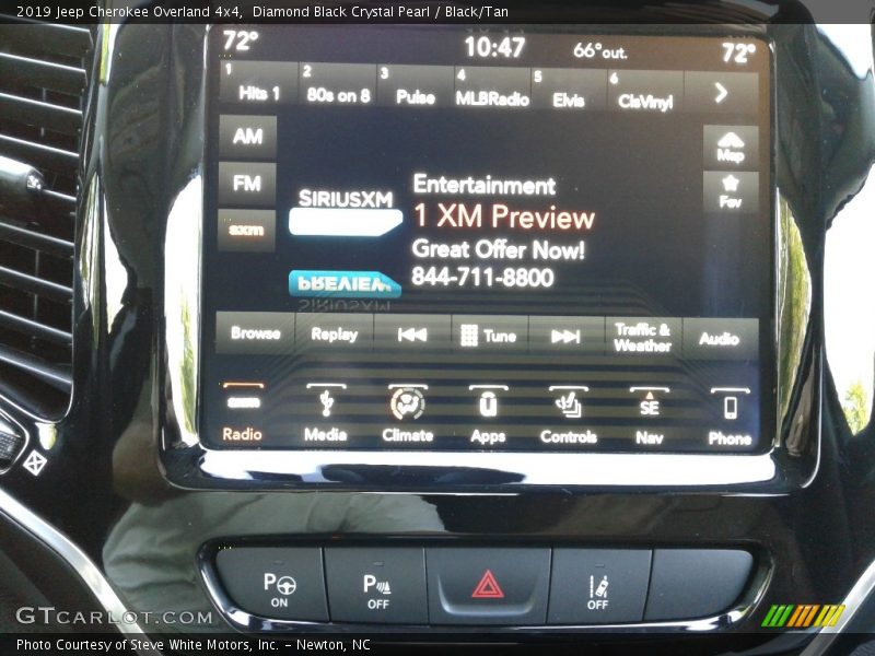 Diamond Black Crystal Pearl / Black/Tan 2019 Jeep Cherokee Overland 4x4