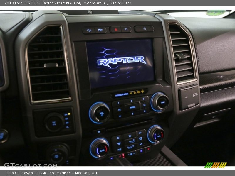 Oxford White / Raptor Black 2018 Ford F150 SVT Raptor SuperCrew 4x4
