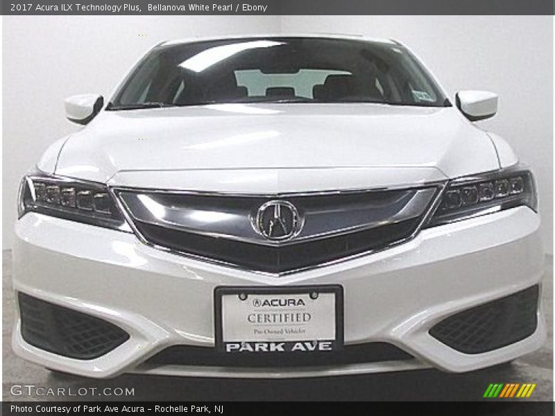 Bellanova White Pearl / Ebony 2017 Acura ILX Technology Plus