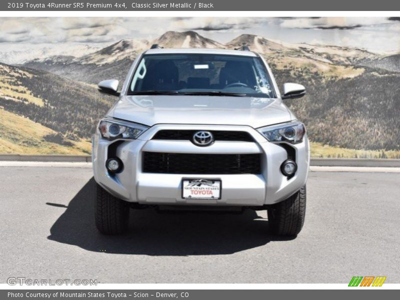 Classic Silver Metallic / Black 2019 Toyota 4Runner SR5 Premium 4x4