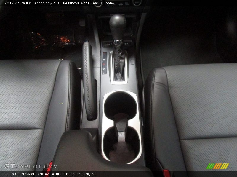 Bellanova White Pearl / Ebony 2017 Acura ILX Technology Plus