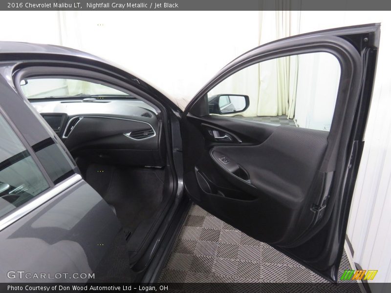Nightfall Gray Metallic / Jet Black 2016 Chevrolet Malibu LT