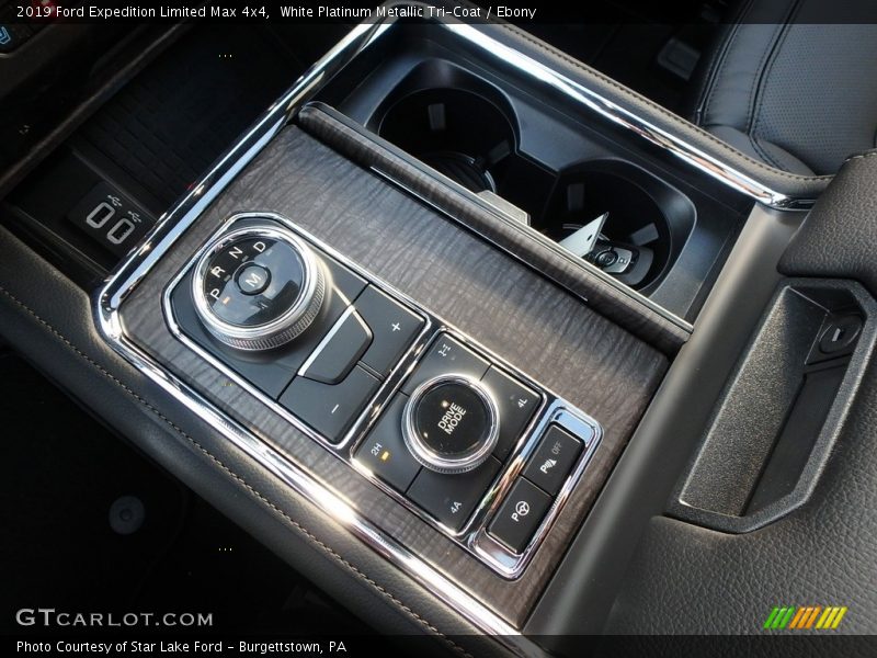 Controls of 2019 Expedition Limited Max 4x4
