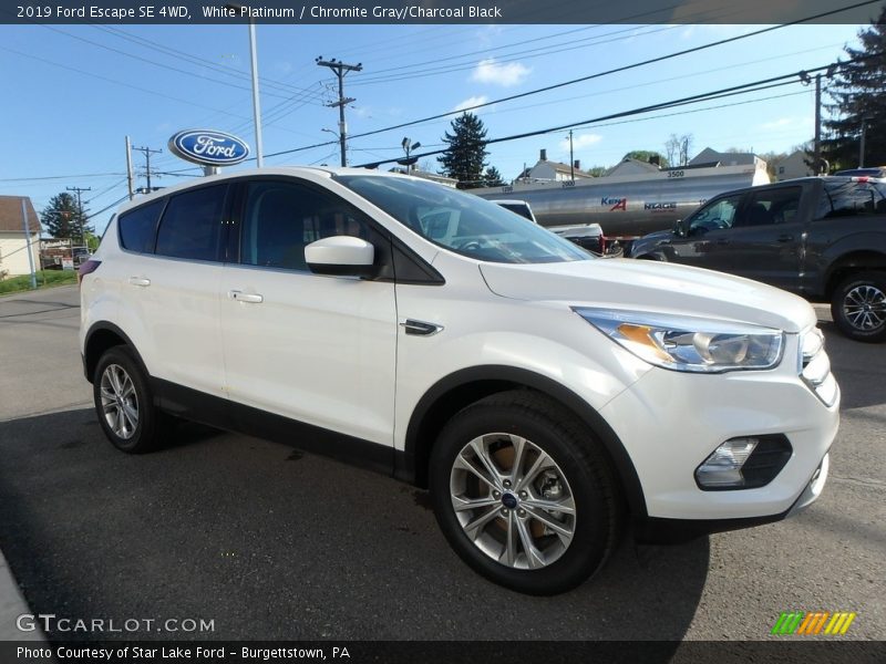 White Platinum / Chromite Gray/Charcoal Black 2019 Ford Escape SE 4WD
