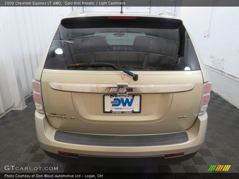 Gold Mist Metallic / Light Cashmere 2009 Chevrolet Equinox LT AWD