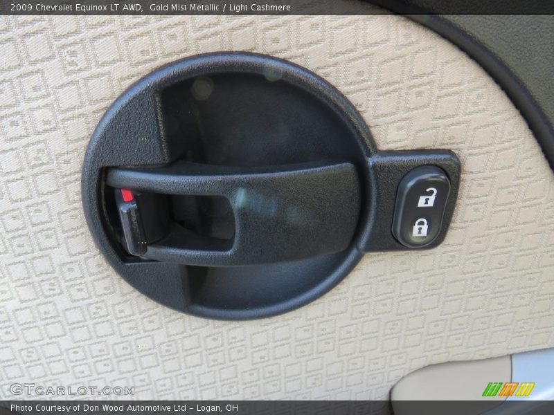 Gold Mist Metallic / Light Cashmere 2009 Chevrolet Equinox LT AWD