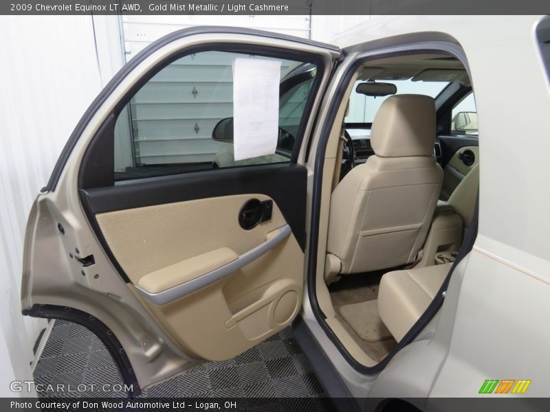 Gold Mist Metallic / Light Cashmere 2009 Chevrolet Equinox LT AWD