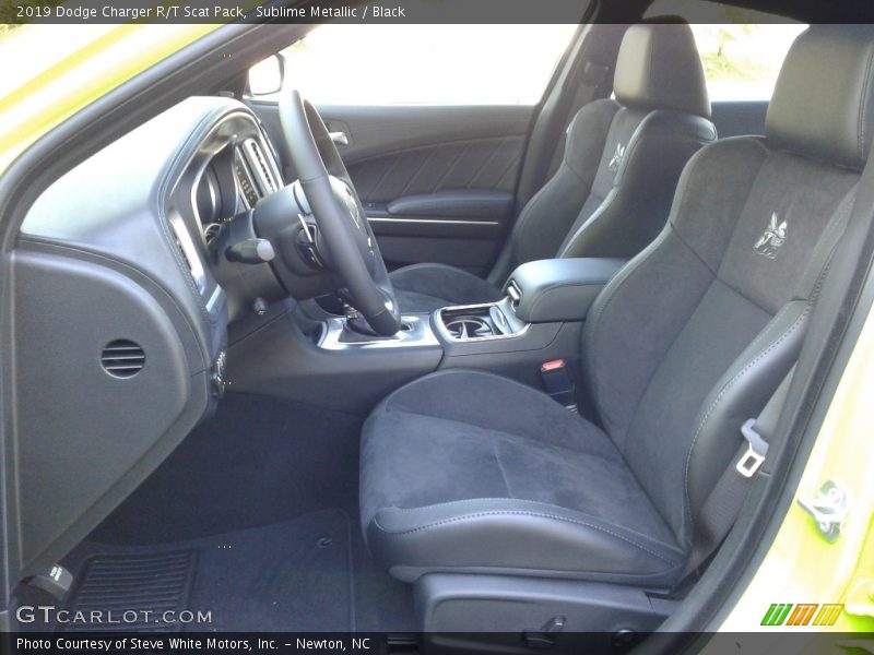 Front Seat of 2019 Charger R/T Scat Pack