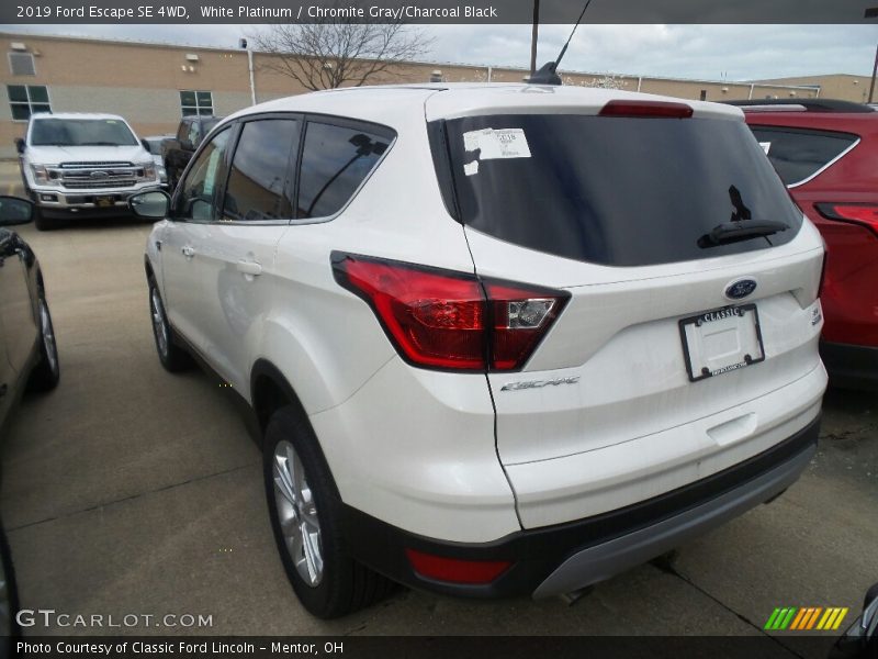 White Platinum / Chromite Gray/Charcoal Black 2019 Ford Escape SE 4WD
