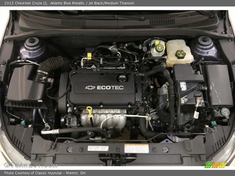Atlantis Blue Metallic / Jet Black/Medium Titanium 2013 Chevrolet Cruze LS