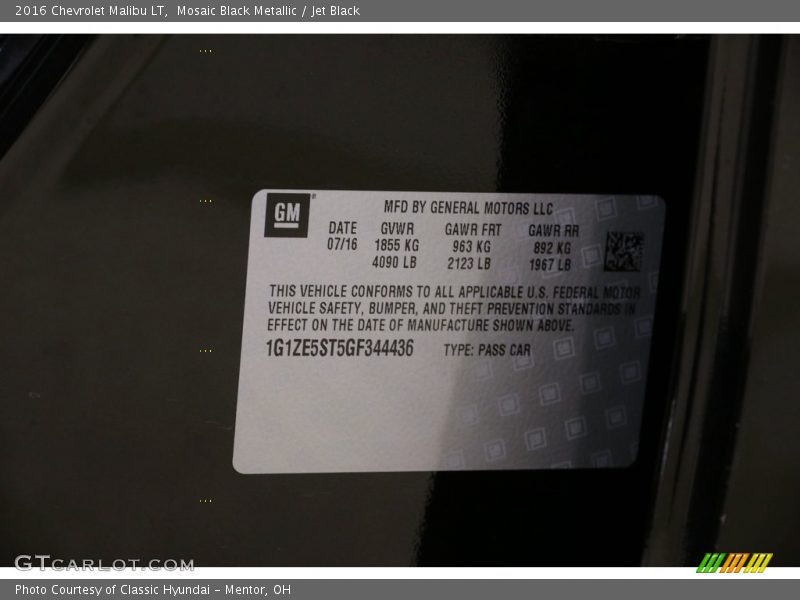 Mosaic Black Metallic / Jet Black 2016 Chevrolet Malibu LT