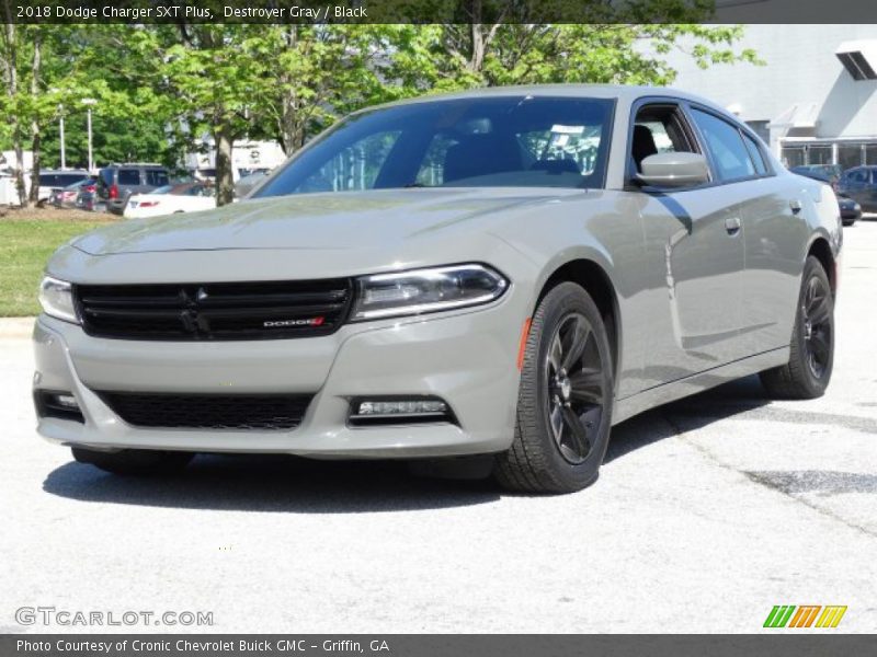 Front 3/4 View of 2018 Charger SXT Plus