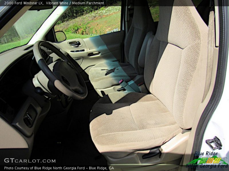 Vibrant White / Medium Parchment 2000 Ford Windstar LX