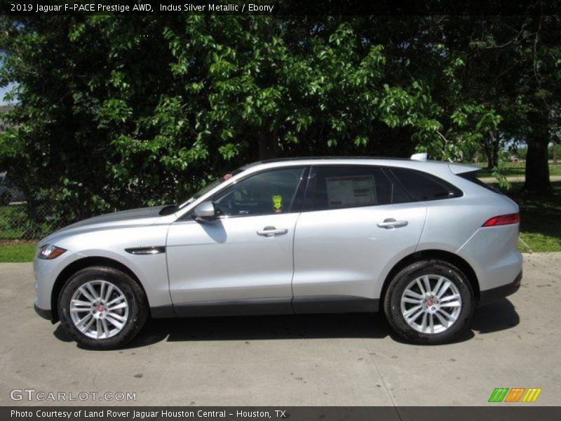  2019 F-PACE Prestige AWD Indus Silver Metallic