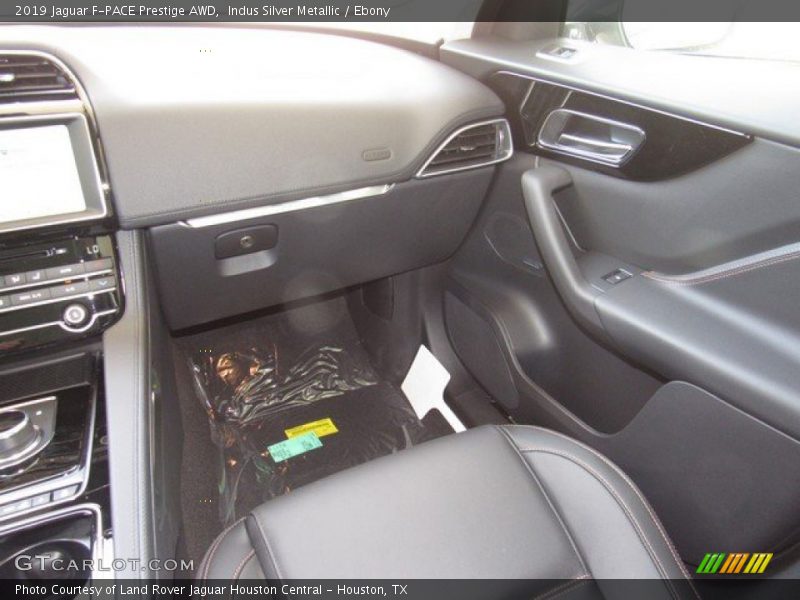 Indus Silver Metallic / Ebony 2019 Jaguar F-PACE Prestige AWD