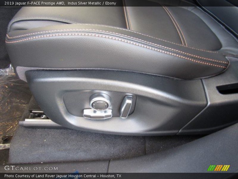 Indus Silver Metallic / Ebony 2019 Jaguar F-PACE Prestige AWD