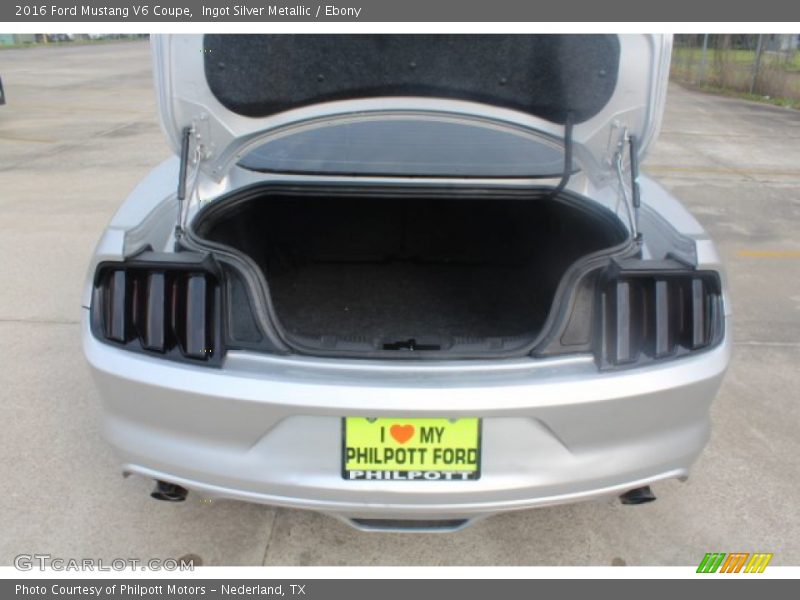 Ingot Silver Metallic / Ebony 2016 Ford Mustang V6 Coupe