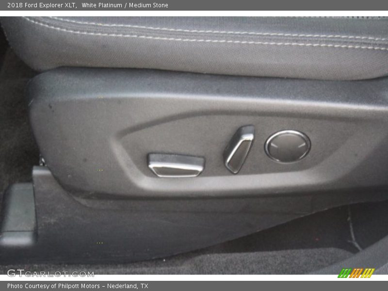 White Platinum / Medium Stone 2018 Ford Explorer XLT