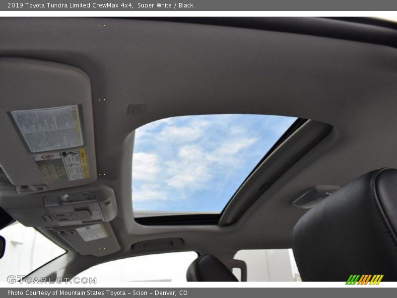 Super White / Black 2019 Toyota Tundra Limited CrewMax 4x4
