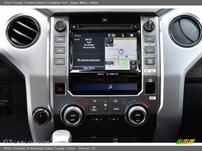 Super White / Black 2019 Toyota Tundra Limited CrewMax 4x4