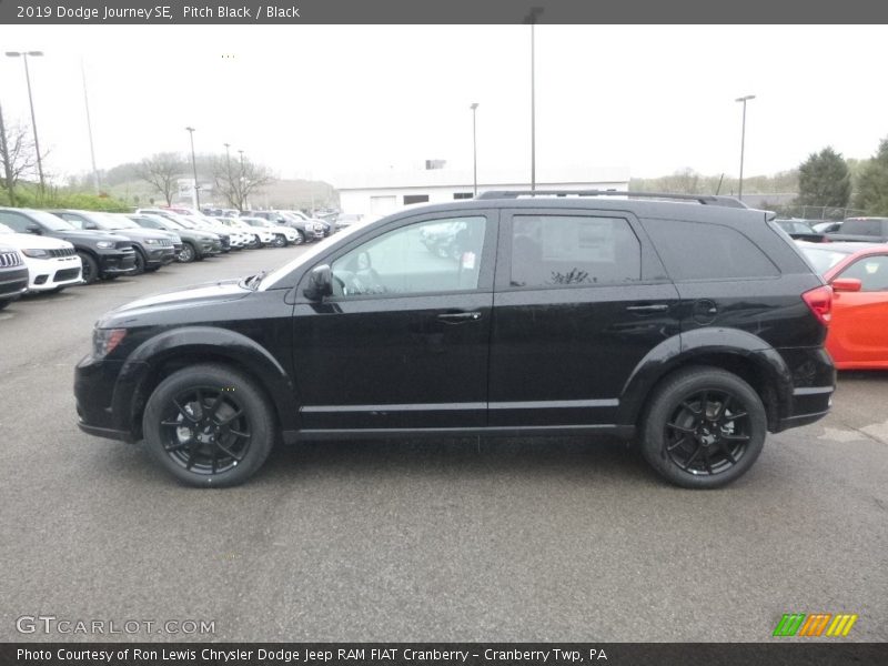 Pitch Black / Black 2019 Dodge Journey SE