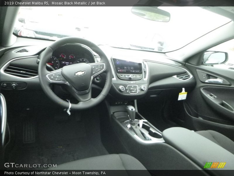 Mosaic Black Metallic / Jet Black 2019 Chevrolet Malibu RS